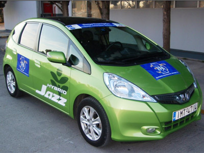 Πλοηγός του Κλασικού Μαραθωνίου το Honda Jazz